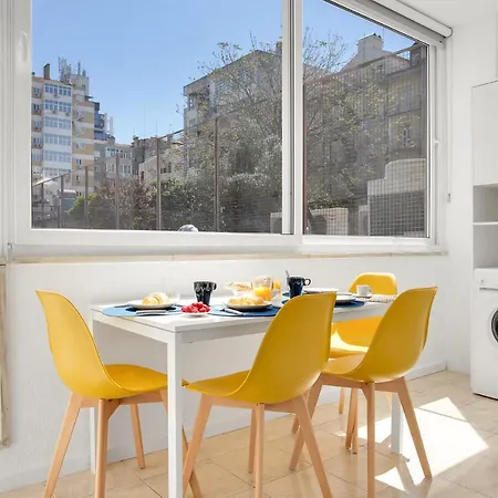 Sunny 3* ליסבון